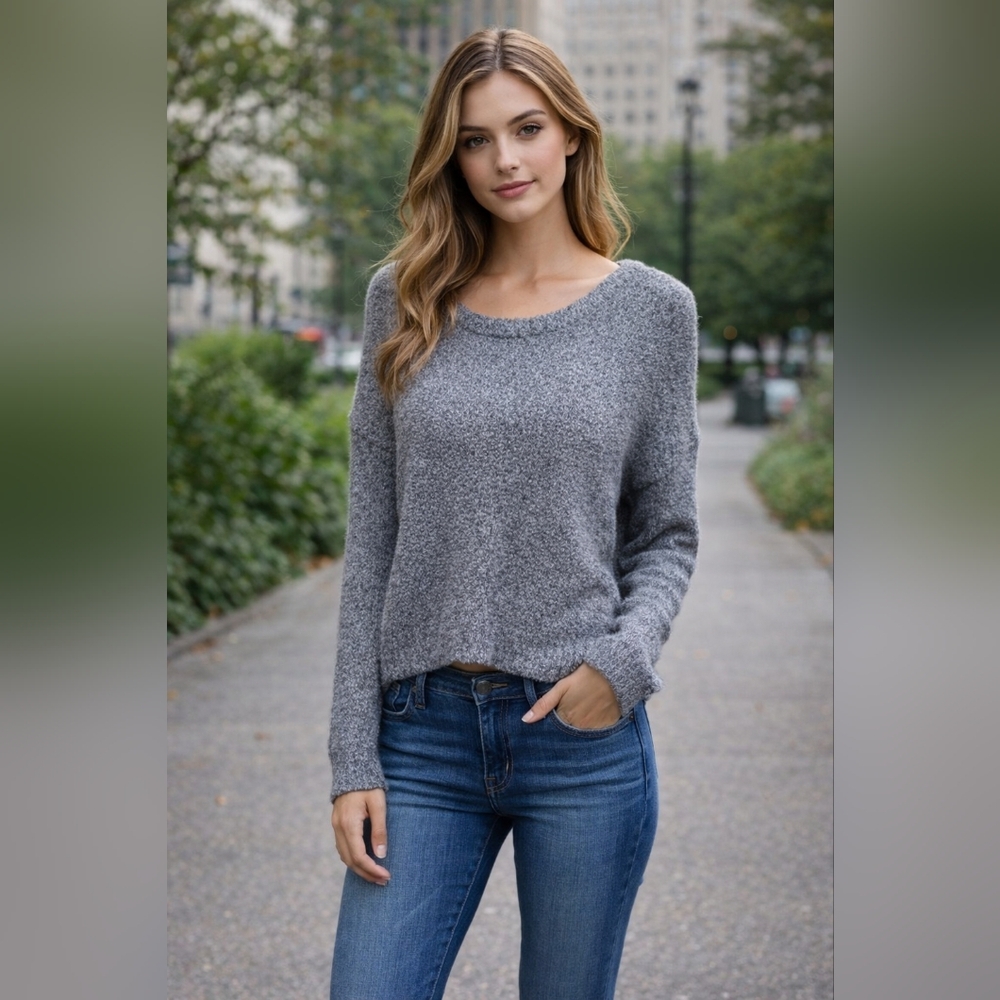 Forever 21 Cozy Gray Chenille Sweater Women’s MediumChristmas Winter Warm Cozy